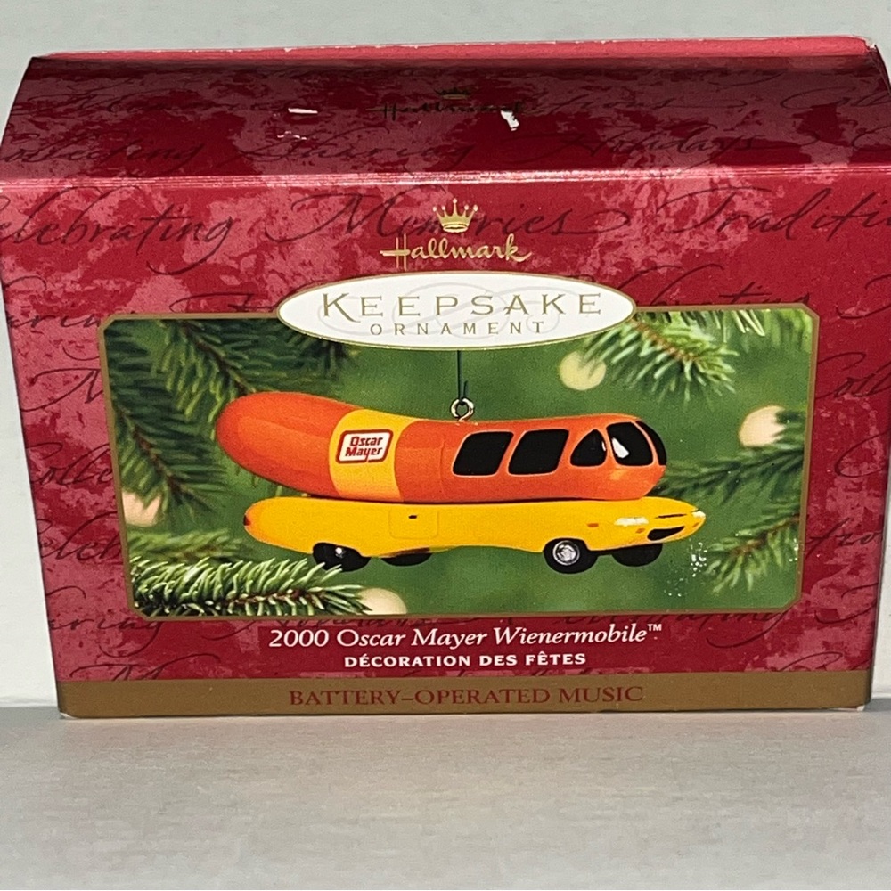 Hallmark Keepsake Ornament 2000 Oscar Mayer Weinermobile in Box
